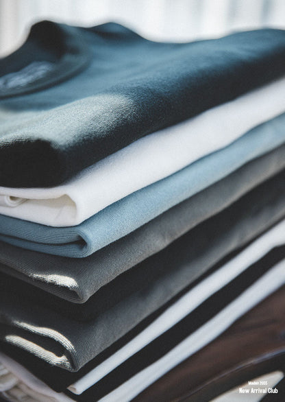 CLASSIC SLIM FIT CREW NECK