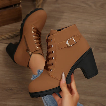 MONTE-CLAIRE ANKLE BOOTS