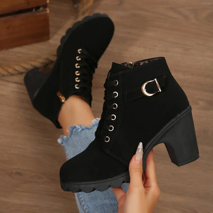 MONTE-CLAIRE ANKLE BOOTS