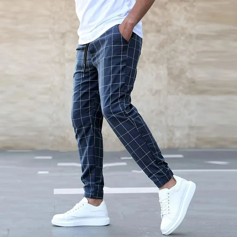 CROSSMARK CHECKERED JOGGERS